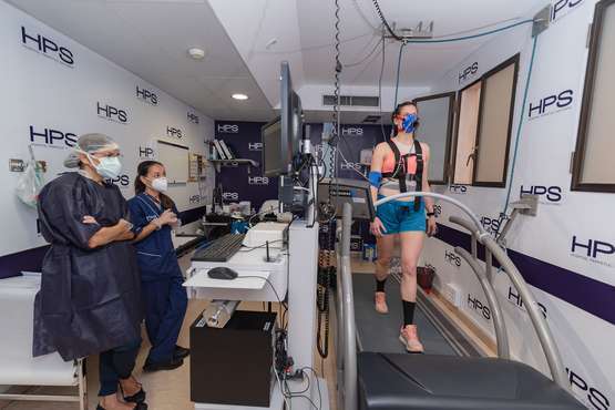 Iara Grosso pasó este viernes el reconocimiento médico junto a otras compañeras del equipo/TA/Acfi Press.